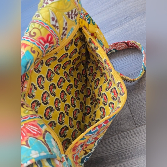 Vera Bradley Retro Eloise Hipster Provencal Yellow Paisely Crossbody Floral Boho - Picture 7 of 11